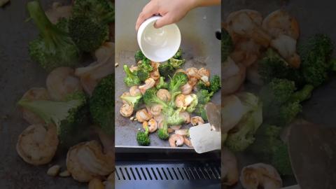 Griddled Shrimp & Broccoli | Charbroil®