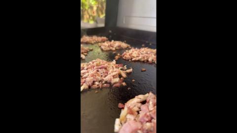 Bacon Chopped Smashburger | Charbroil®