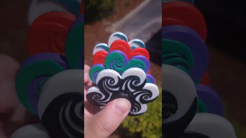 Some of the most satisfying spinners ever made. #mesmerizing  #satisfying